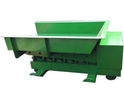 DMA系列電磁振動(dòng)給料機(jī)適用于自動(dòng)配料、定量包裝、自動(dòng)控制等,實(shí)現(xiàn)生產(chǎn)流程自動(dòng)化